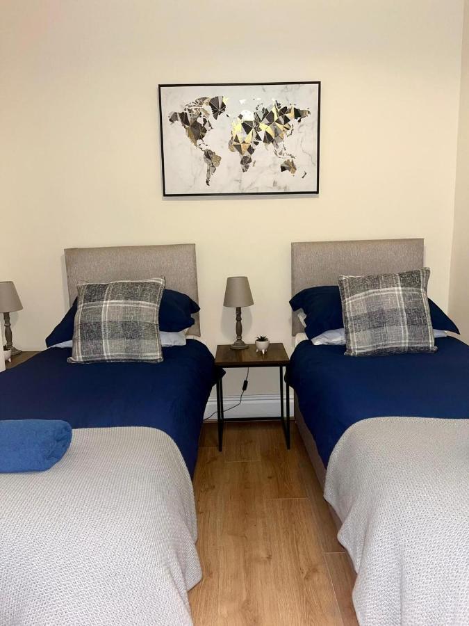 Centre House With Parking & Wifi By Amazing Spaces Relocations Ltd Apartment Liverpool