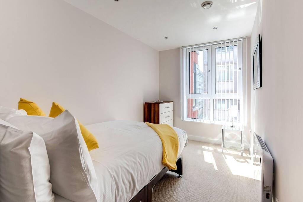 Luxury 2 Bed Centre * Liverpool