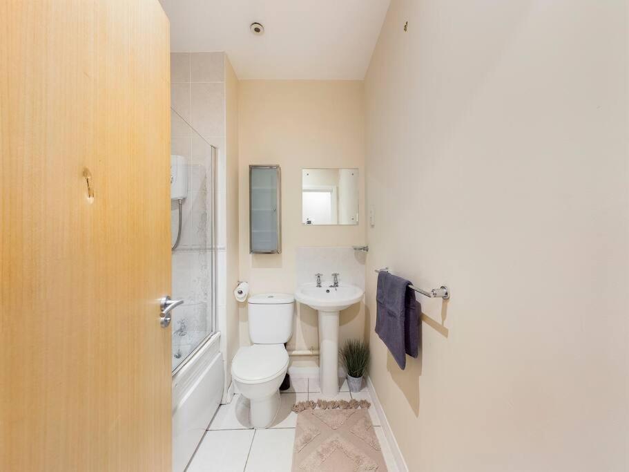 Magnificent 1bdr In Mersyside Apartment