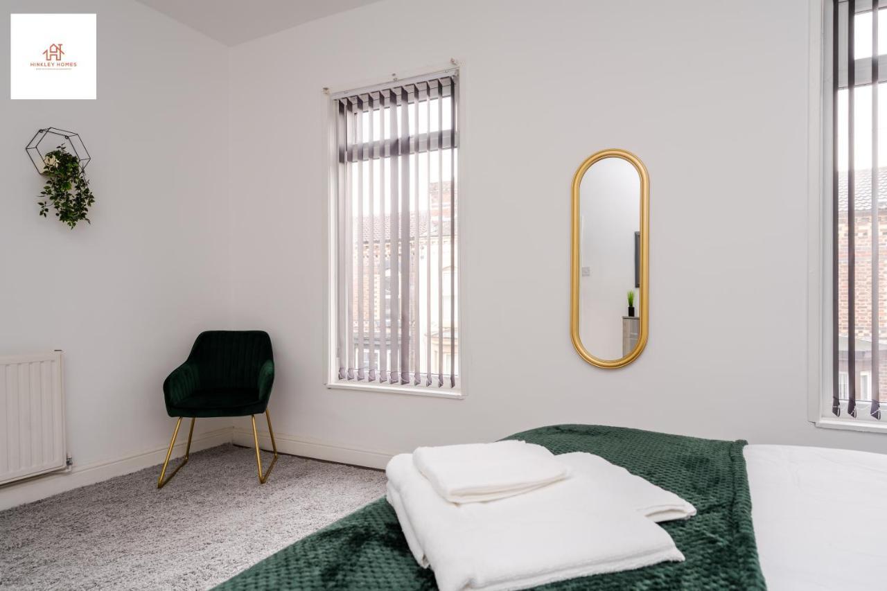 Apartment Immaculate 4 Bed In By Hinkley Homes Short Lets & Serviced Liverpool