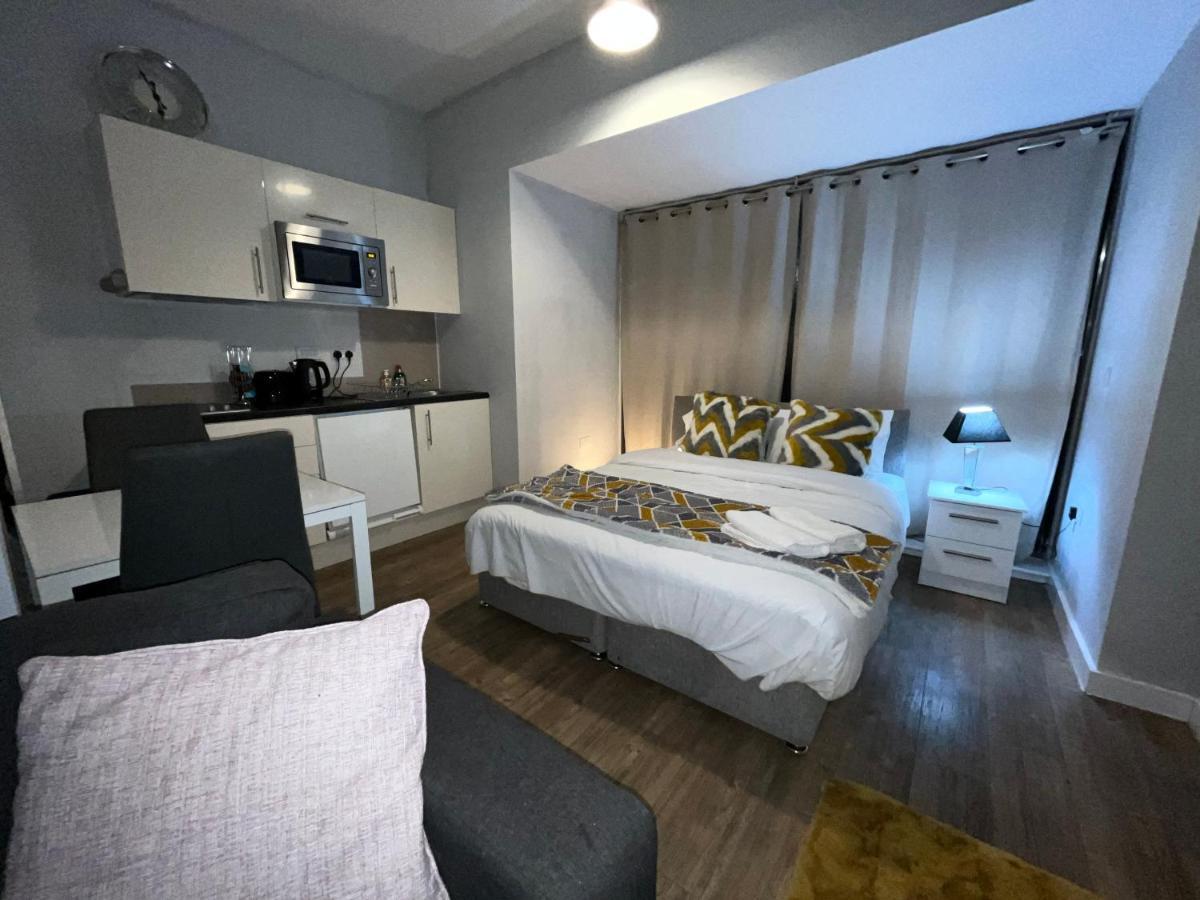 Moorfield Apartment *