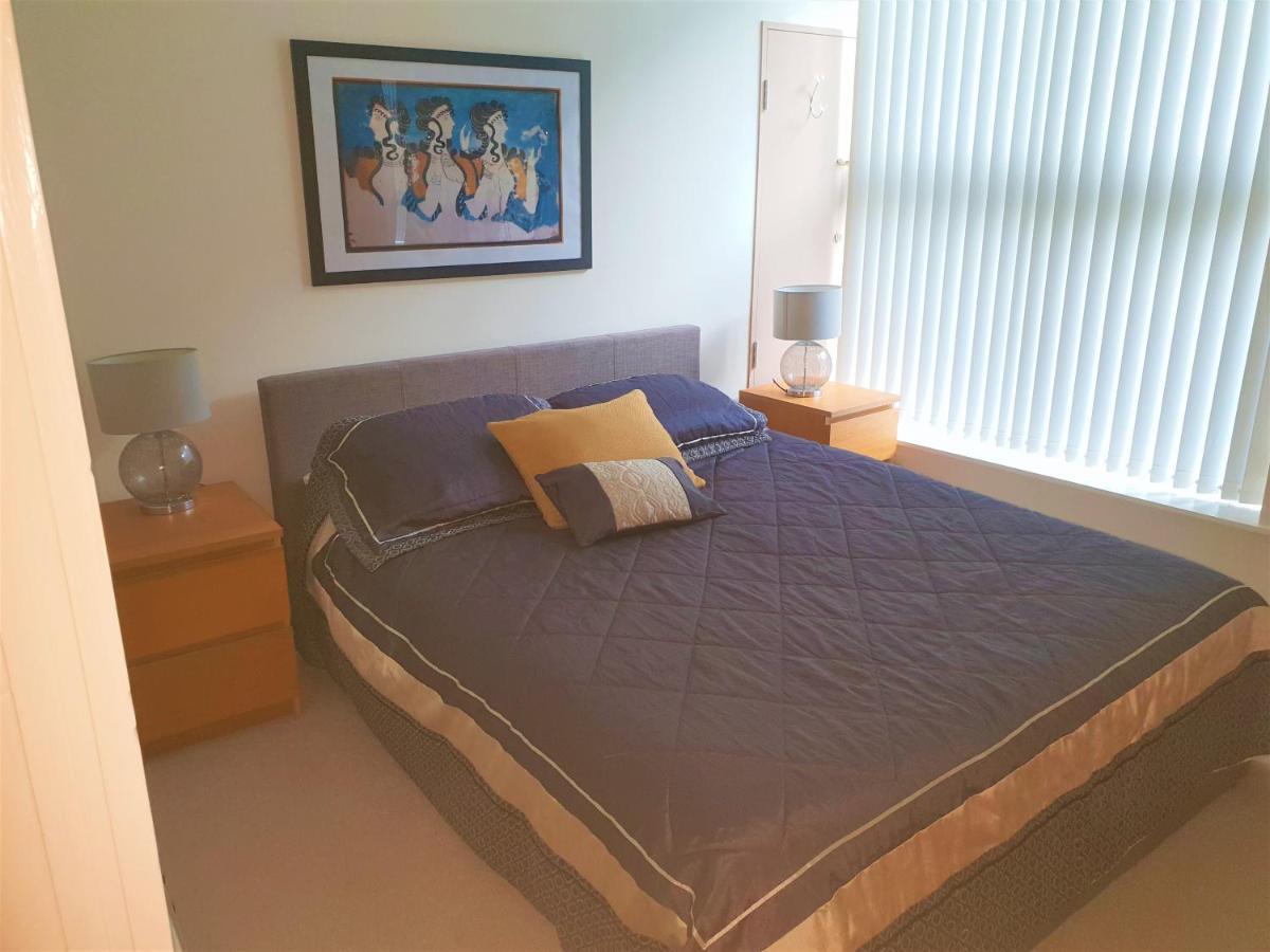 Luxury Location In Center Apartment Liverpool