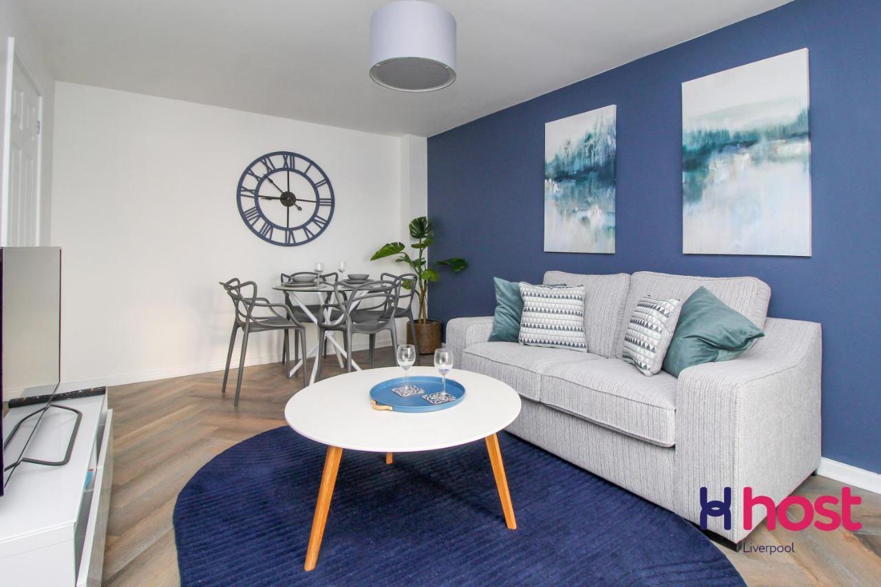 Host - Riverside Retreat By Centre With Private Parking * Liverpool