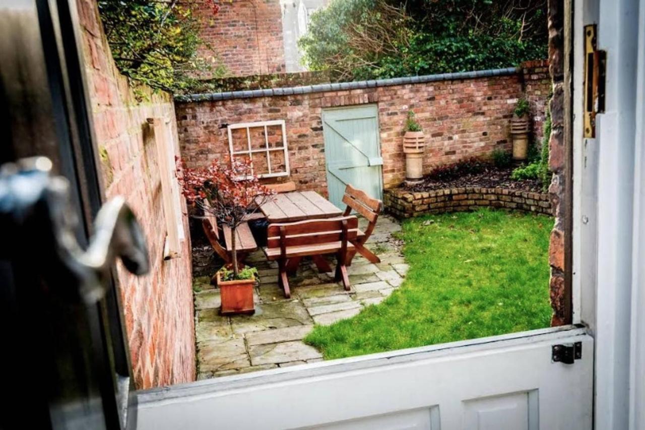 Host & - The Georgian Townhouse