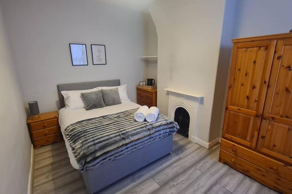 Holiday home Entire House Near City Centre With Parking Permit Liverpool