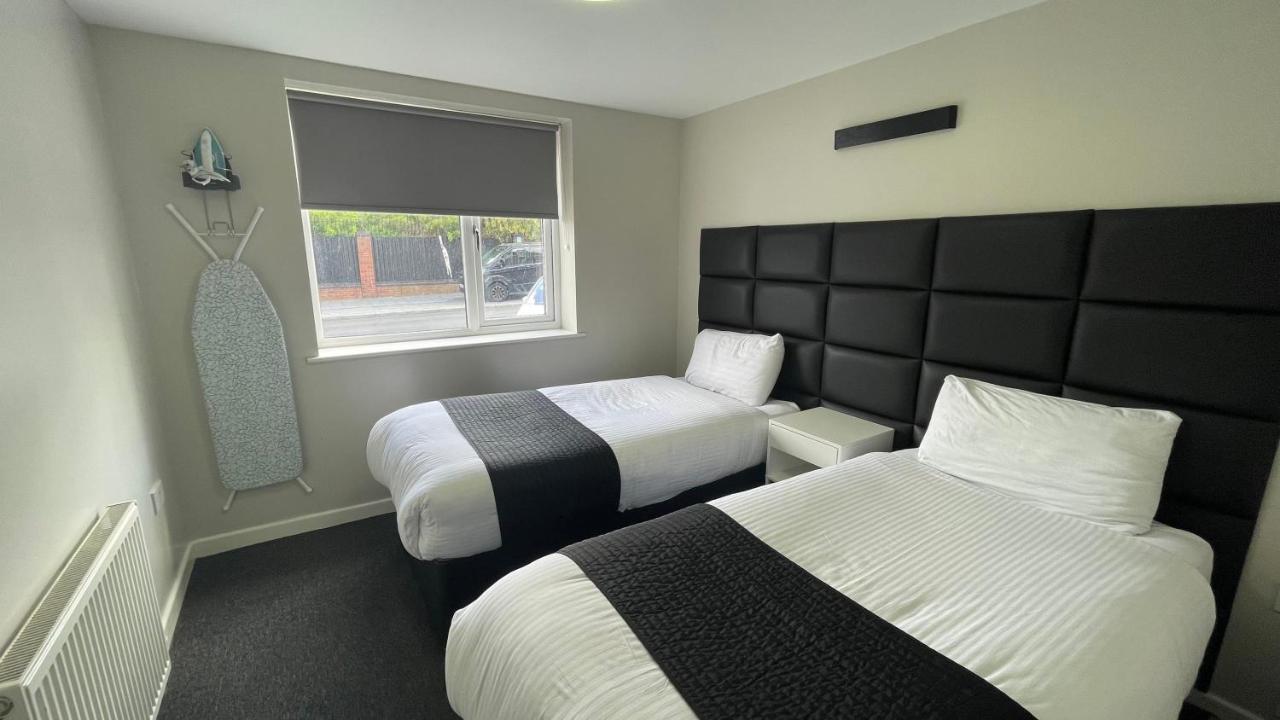 Apartment Hosted By Ryan - 2 Bedroom