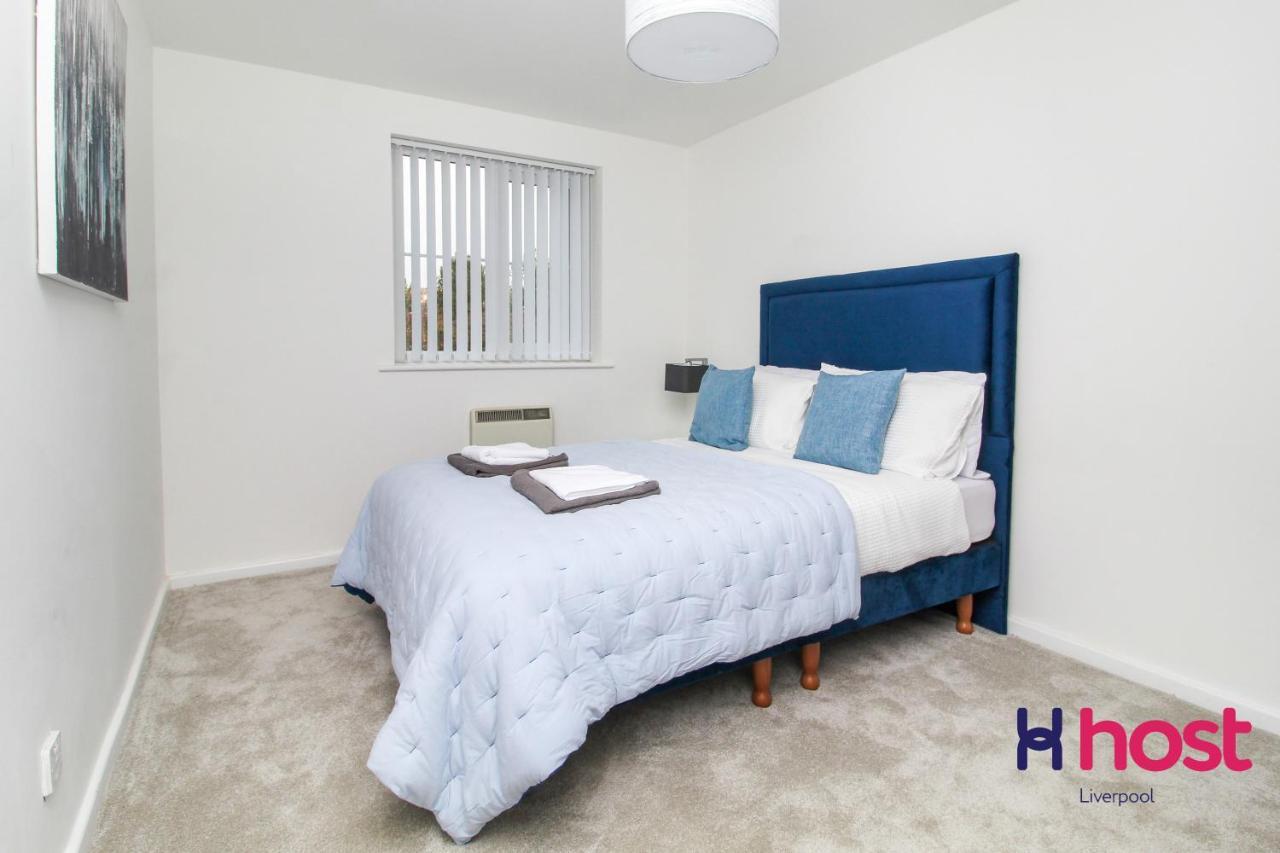 Host - Riverside Retreat By Centre With Private Parking Liverpool