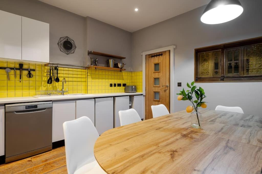 Rst Bramley Moore Apartment *