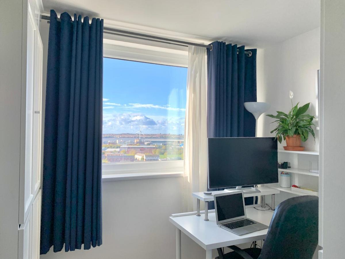 Homestay Liverpool Rooms Accommodation *