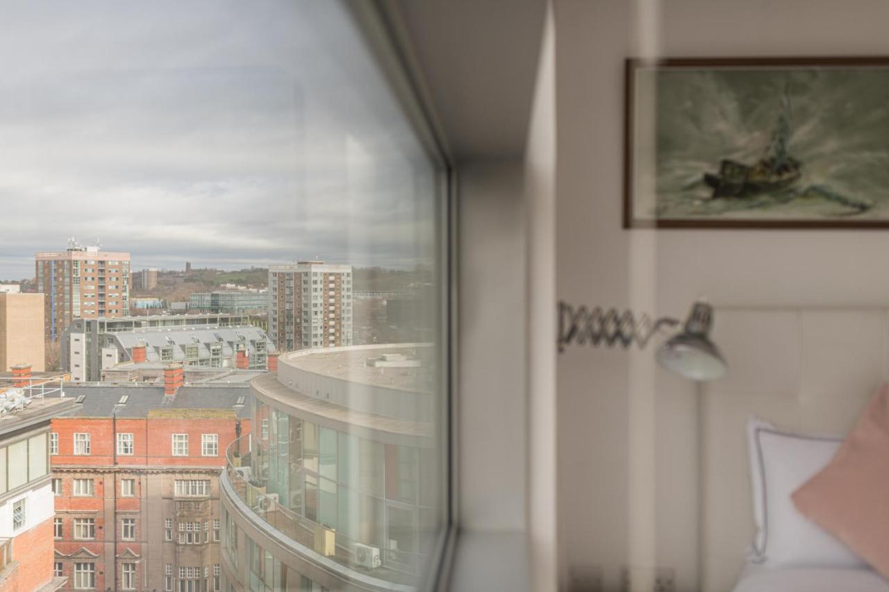 Sidemersey Livings- Unmatched Panoramic Views, Secure Parking, Beautiful Balcony- A To Remember Liverpool