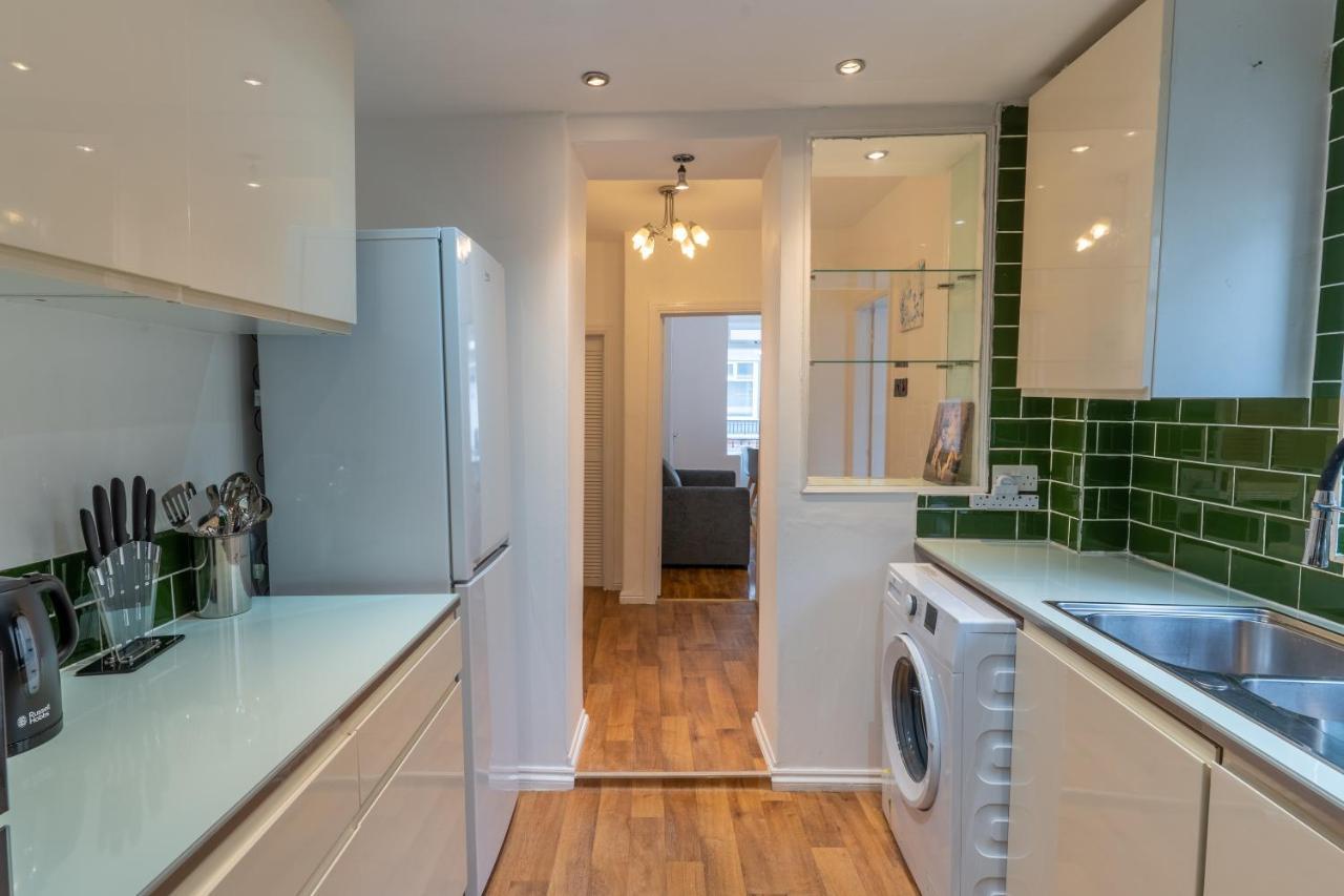 Holiday home Cheerful And Modern 3 Bdr For 7 *