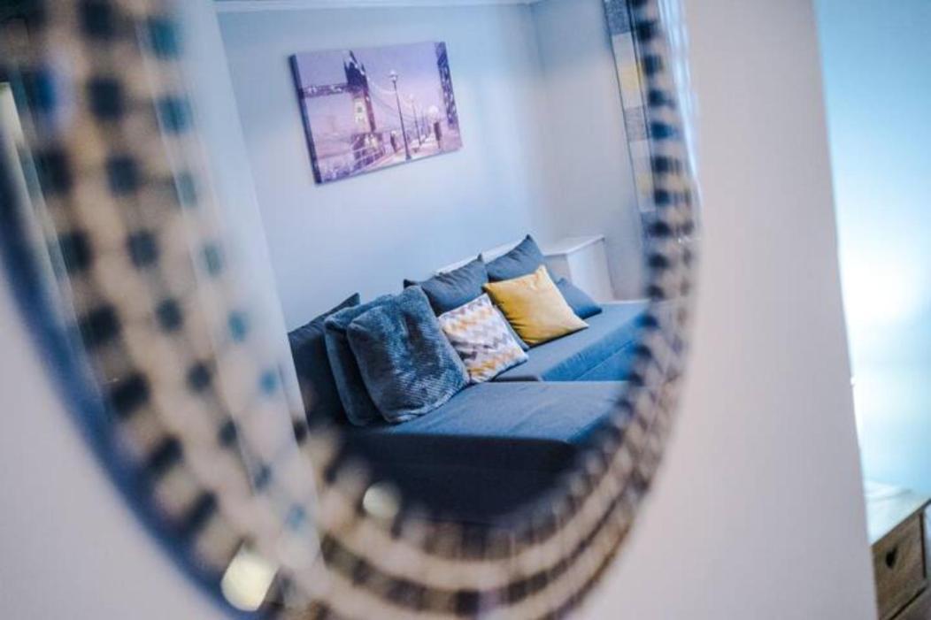 Anfield House 2 Bedroom 2 Mins From Anfield Stadium Sleeps 7 Liverpool