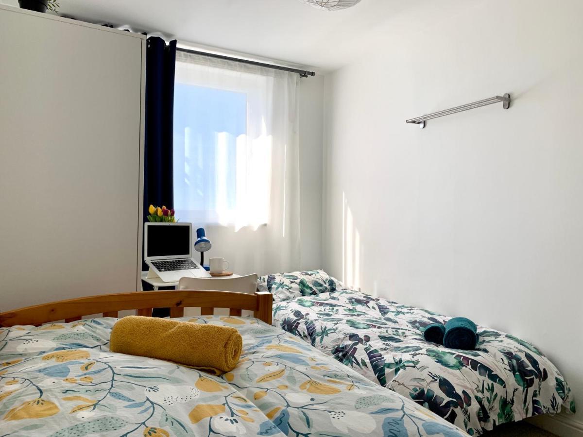 Homestay Liverpool Rooms Accommodation *