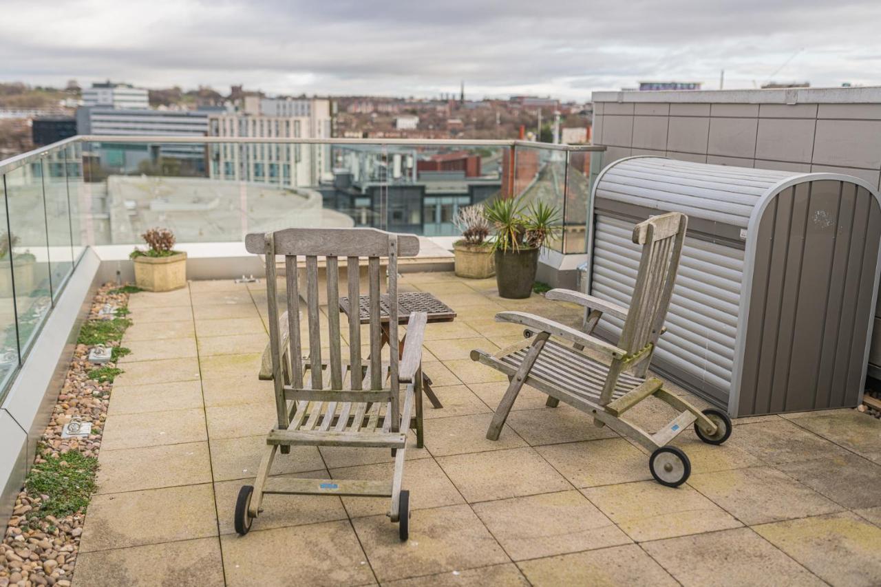 Apartment Sidemersey Livings- Unmatched Panoramic Views, Secure Parking, Beautiful Balcony- A To Remember *