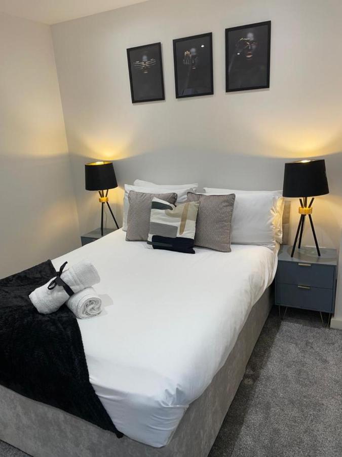 2 Bed Penthouse In City Centre