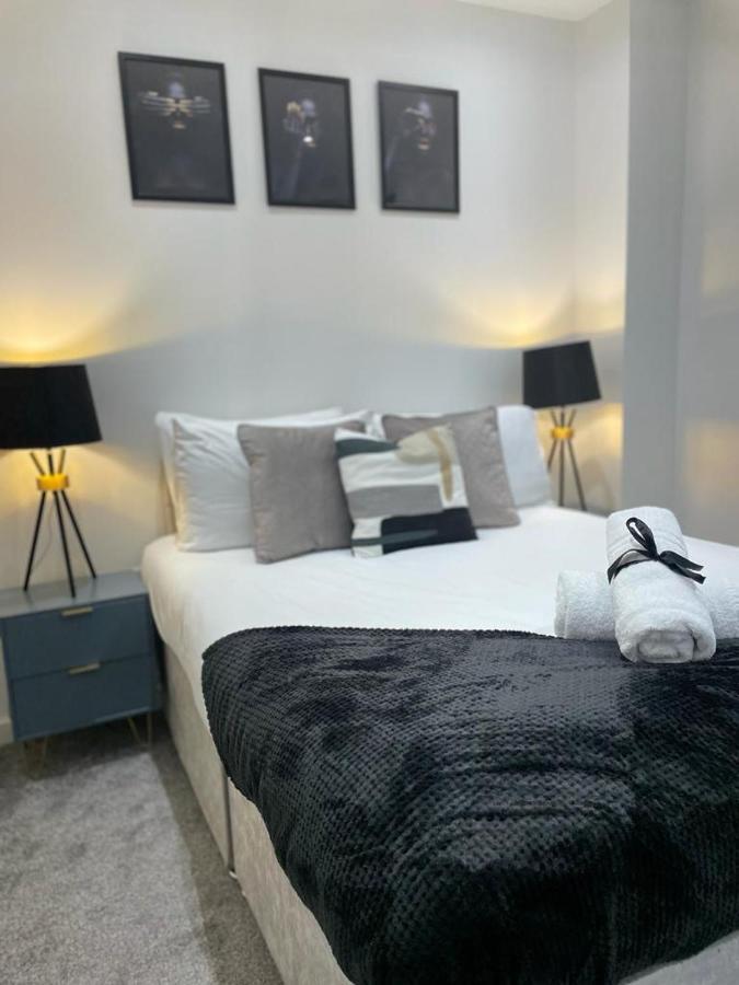 Apartment 2 Bed Penthouse In City Centre Liverpool