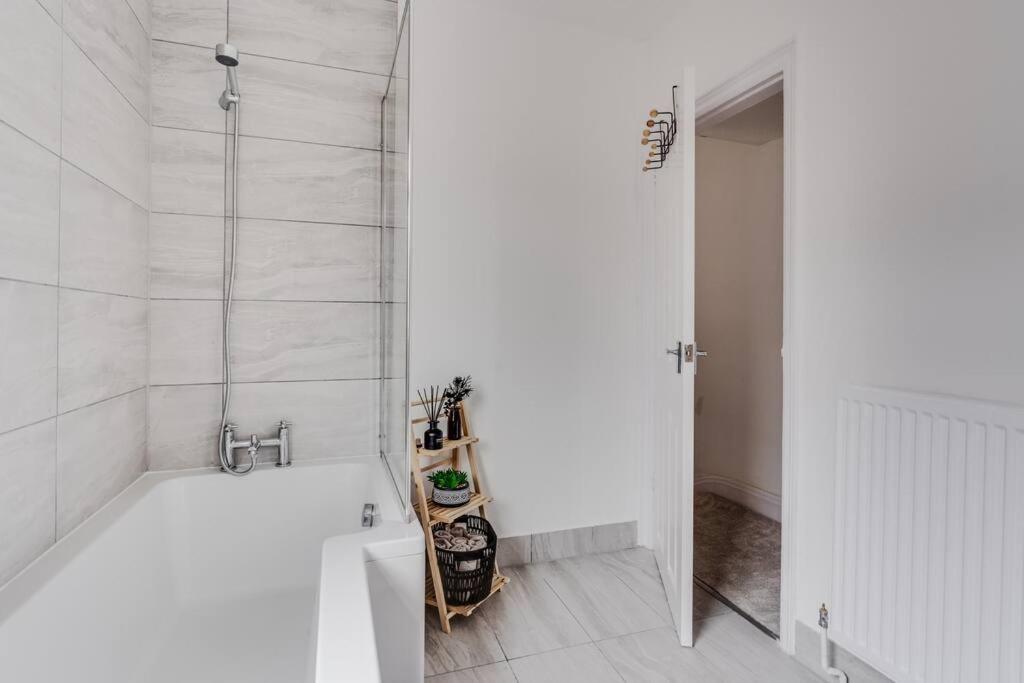 3 Bed House * Liverpool