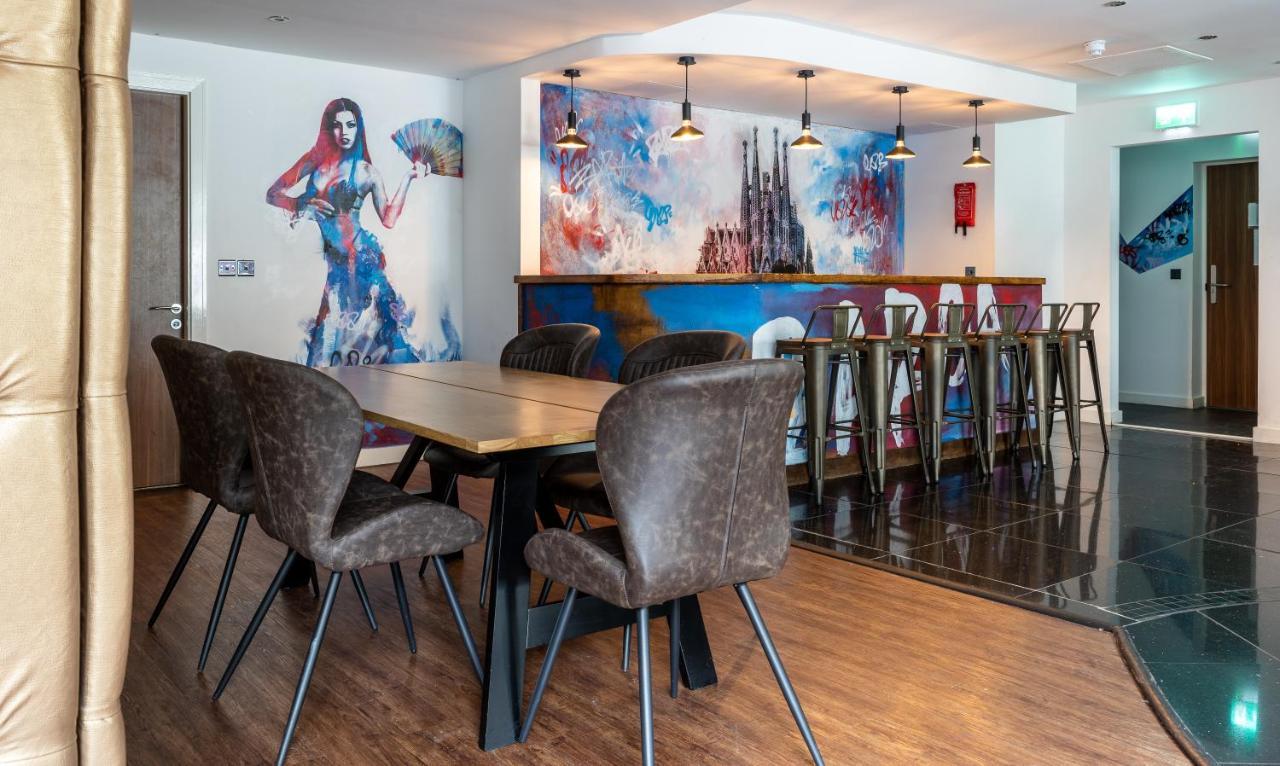 The Bling By Ustay Apartment