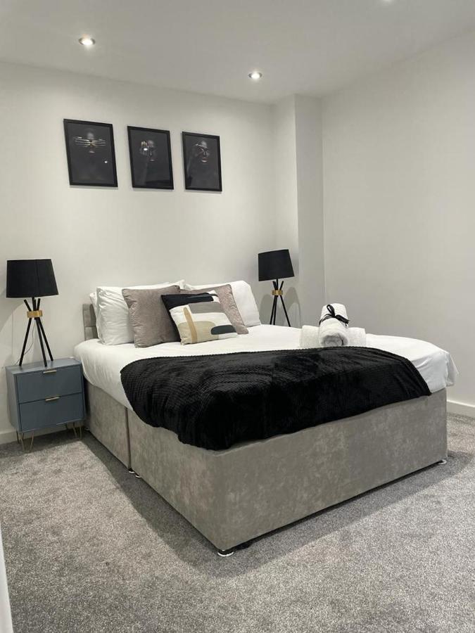 2 Bed Penthouse In City Centre
