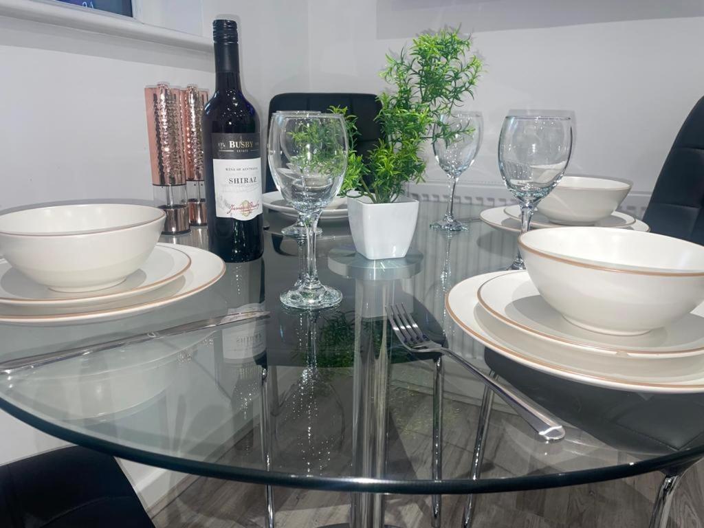Apartment 2 Bed Penthouse In City Centre Liverpool