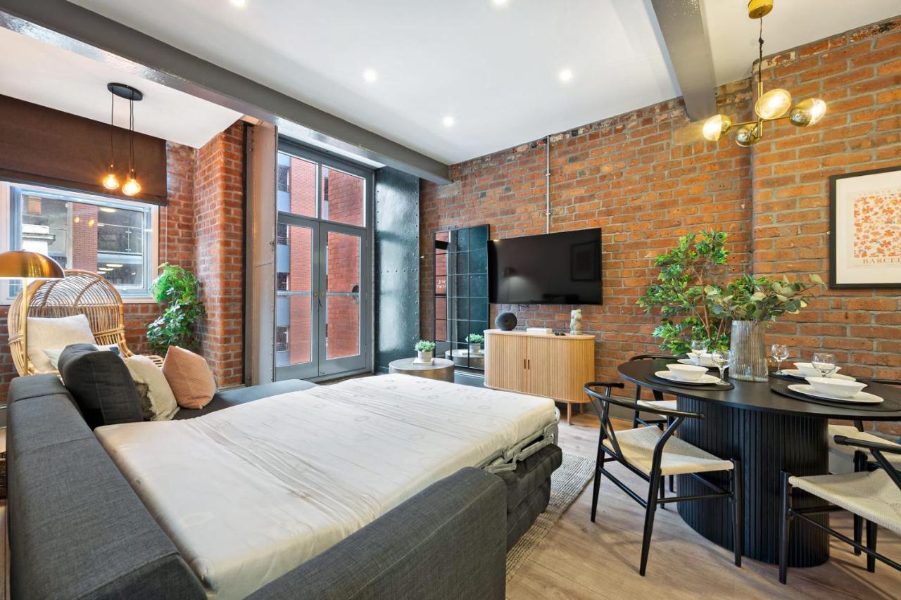 Apartment Host & - Bands Warehouse
