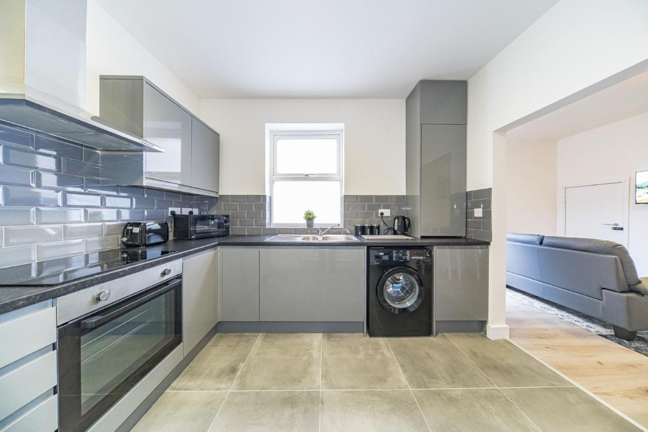 Holiday home Hosted By Ryan - Huge 5 Bedroom House Liverpool