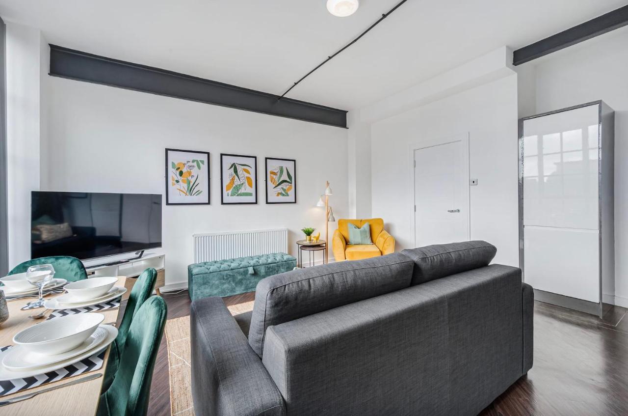 Apartment Host & - Manhattan House 8