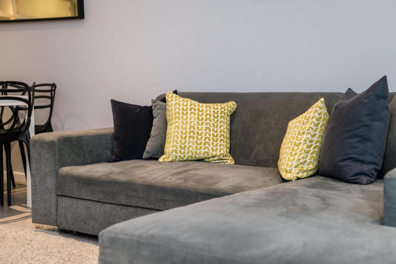 Host & - The Baltic Base Apartment
