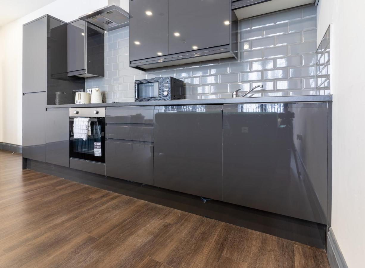 Water Street By Ustay Apartment