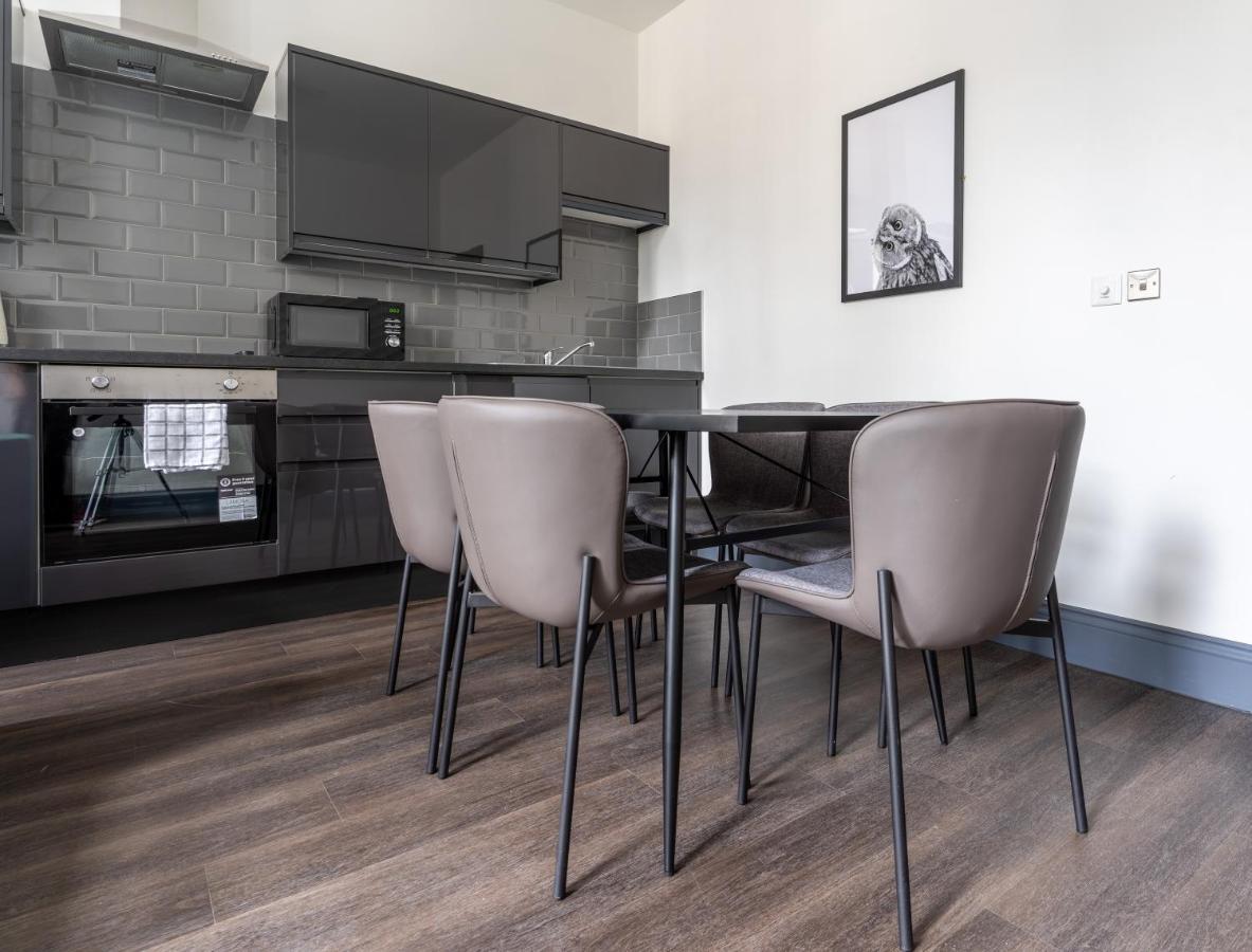 Apartment Water Street By Ustay