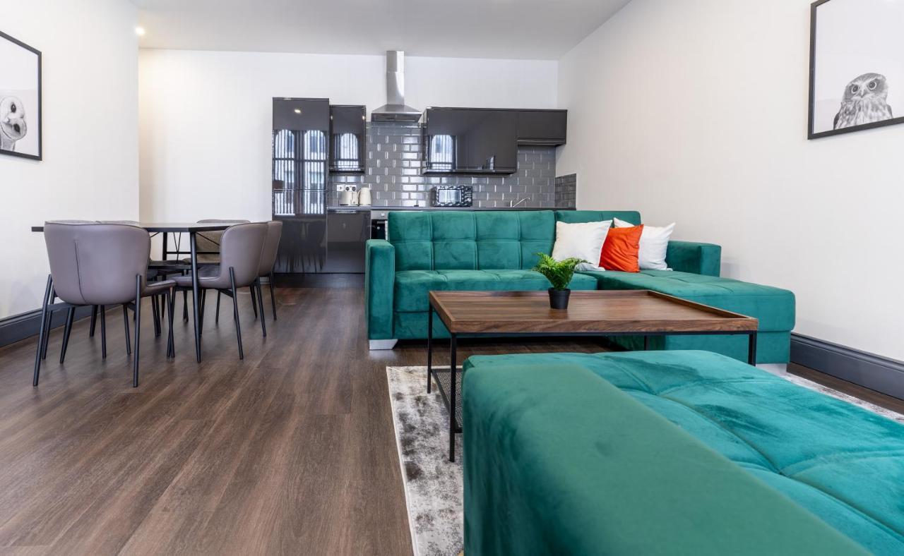 Water Street By Ustay Apartment