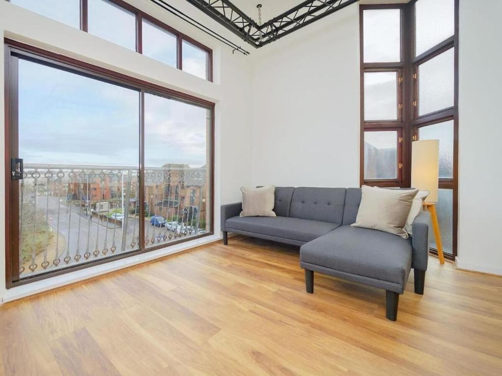 Baltic Dockside Apartment, Free Parking Apartment Liverpool