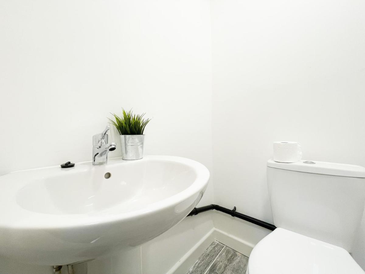 Charming Retreat In The Heart Of The City Homestay
