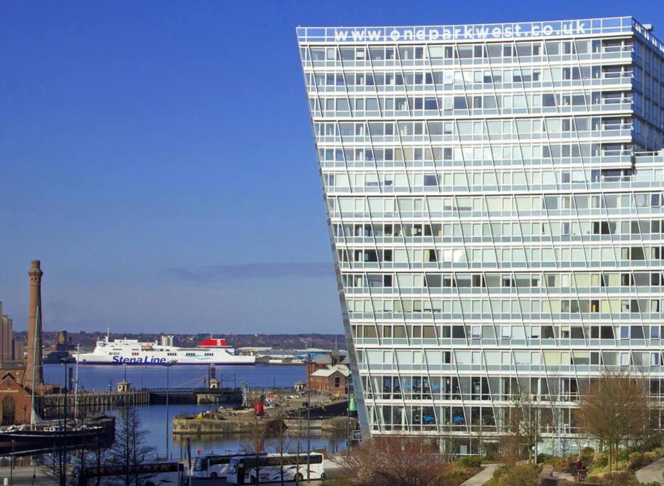 Ref: 902 Desired Location Apartment *