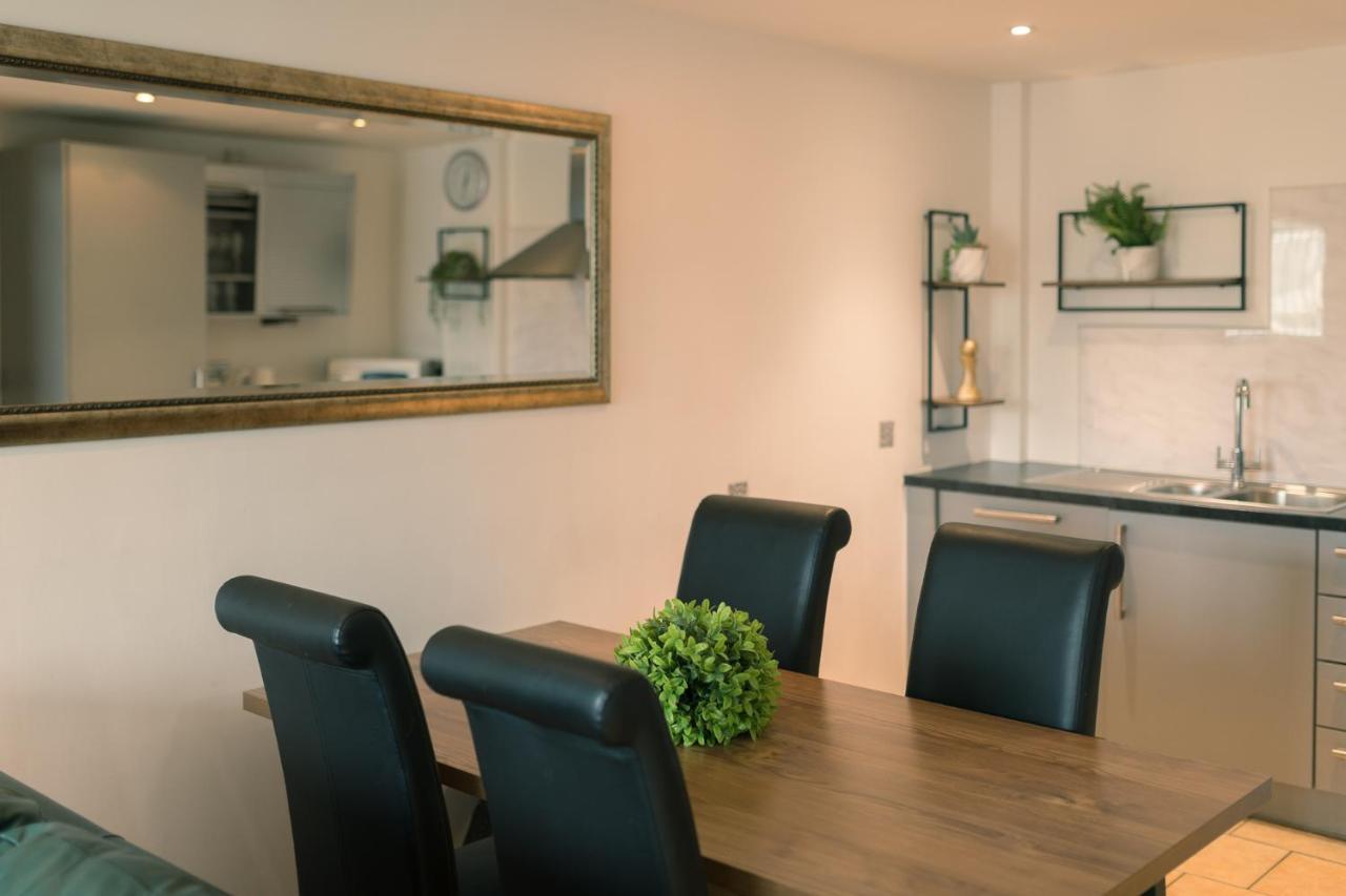 Sidemersey Livings- Convenient And 2-bedroom Haven In L1