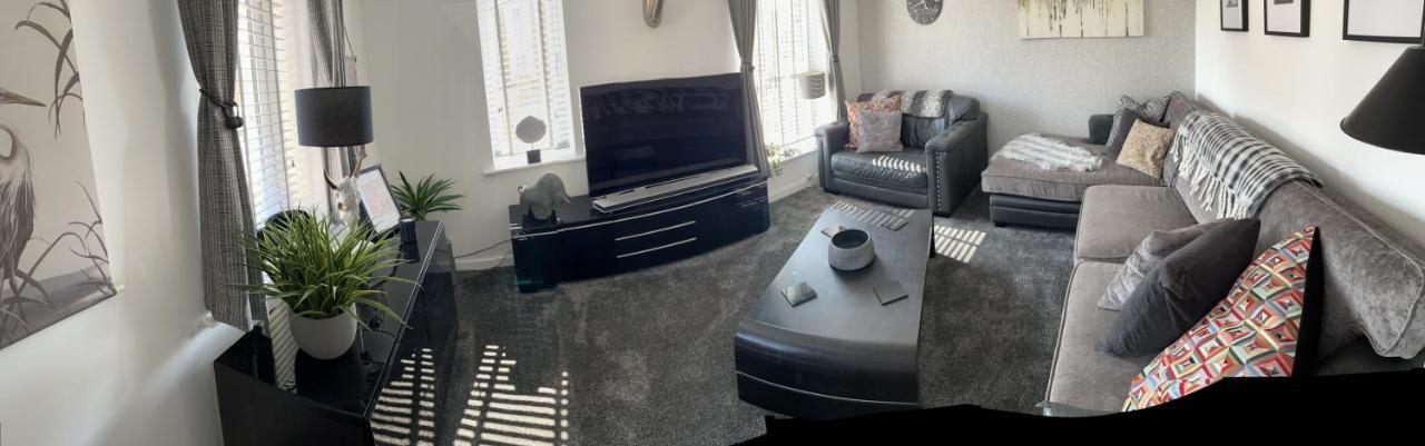 Anfield Parkview: Family With Garden Holiday home