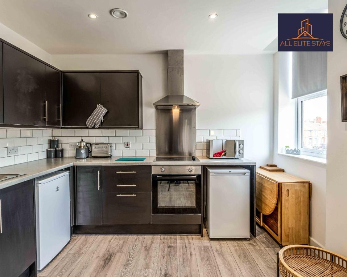 Swan House: Cozy Centre With Free Parking Apartment Liverpool
