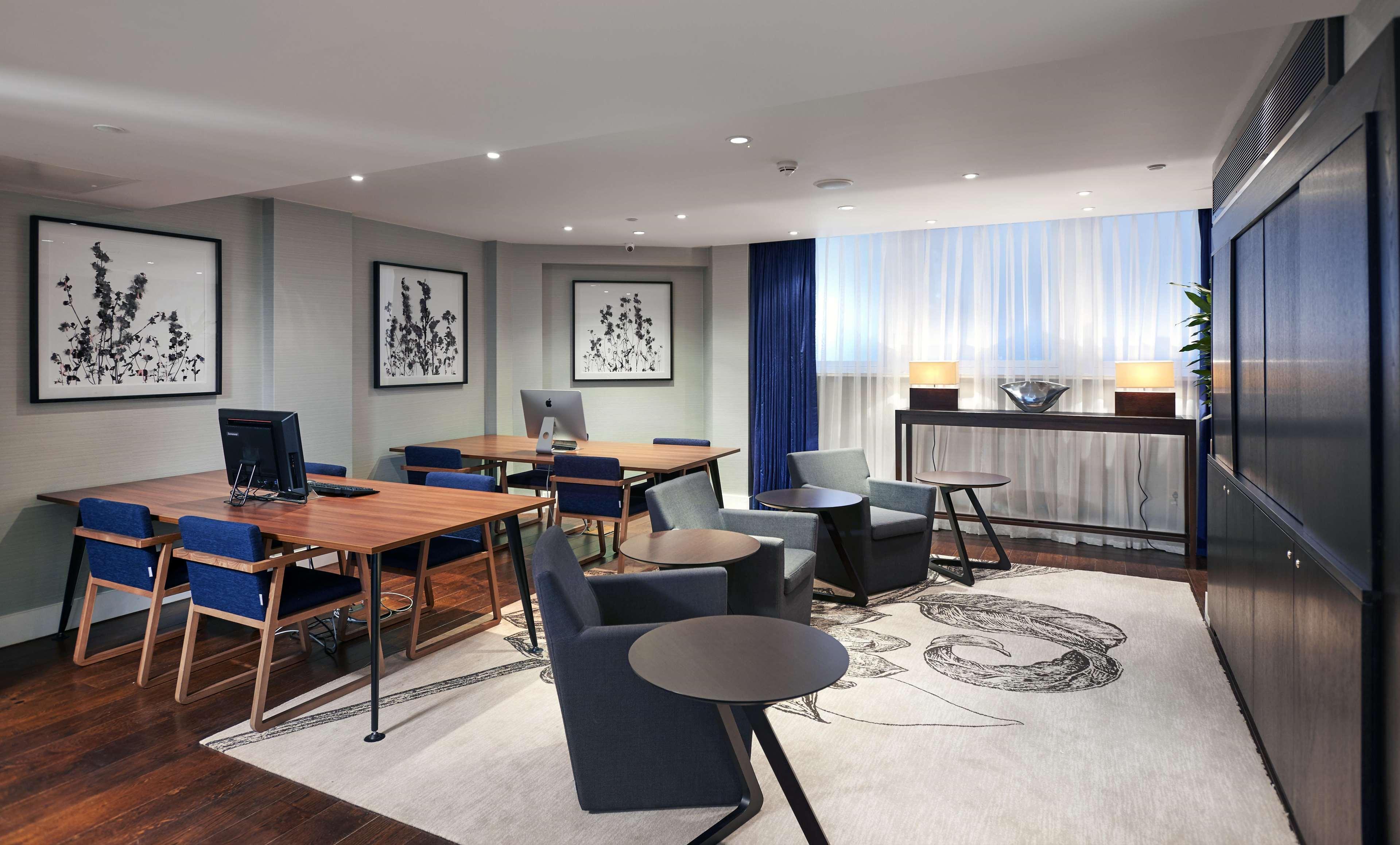 Doubletree By Hilton &