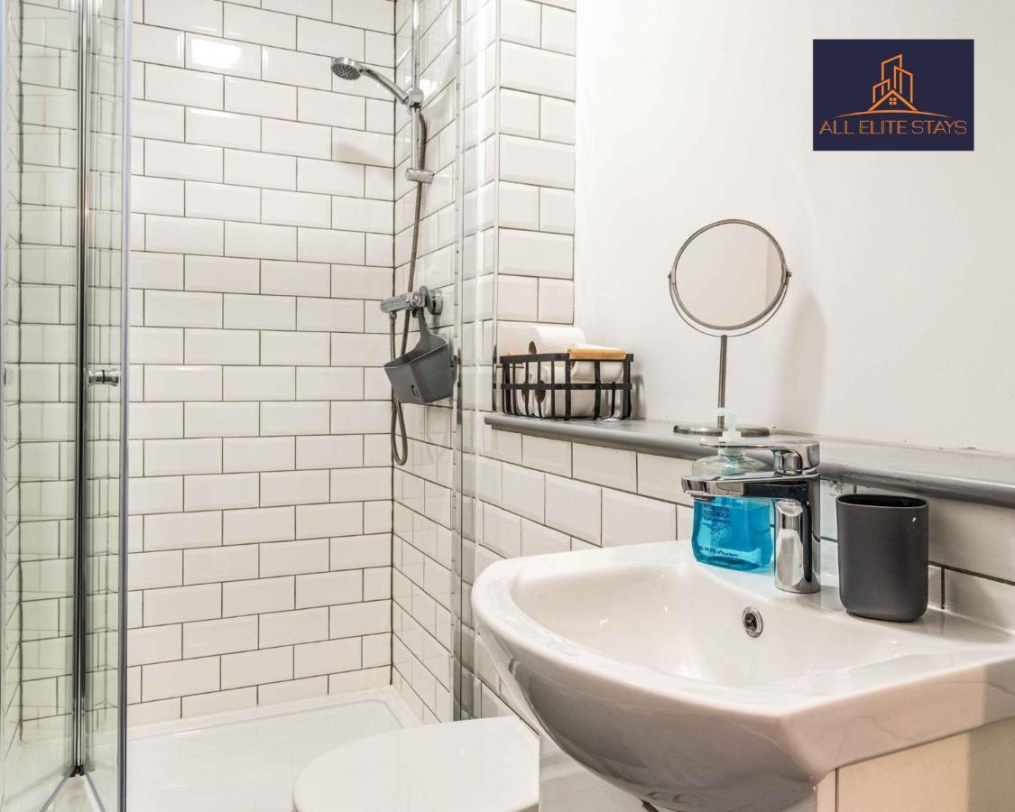 Swan House: Cozy Centre With Free Parking Liverpool