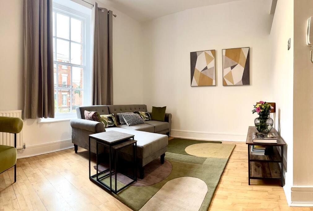 Apartment The Quirky Quarter- 2bedrooms *