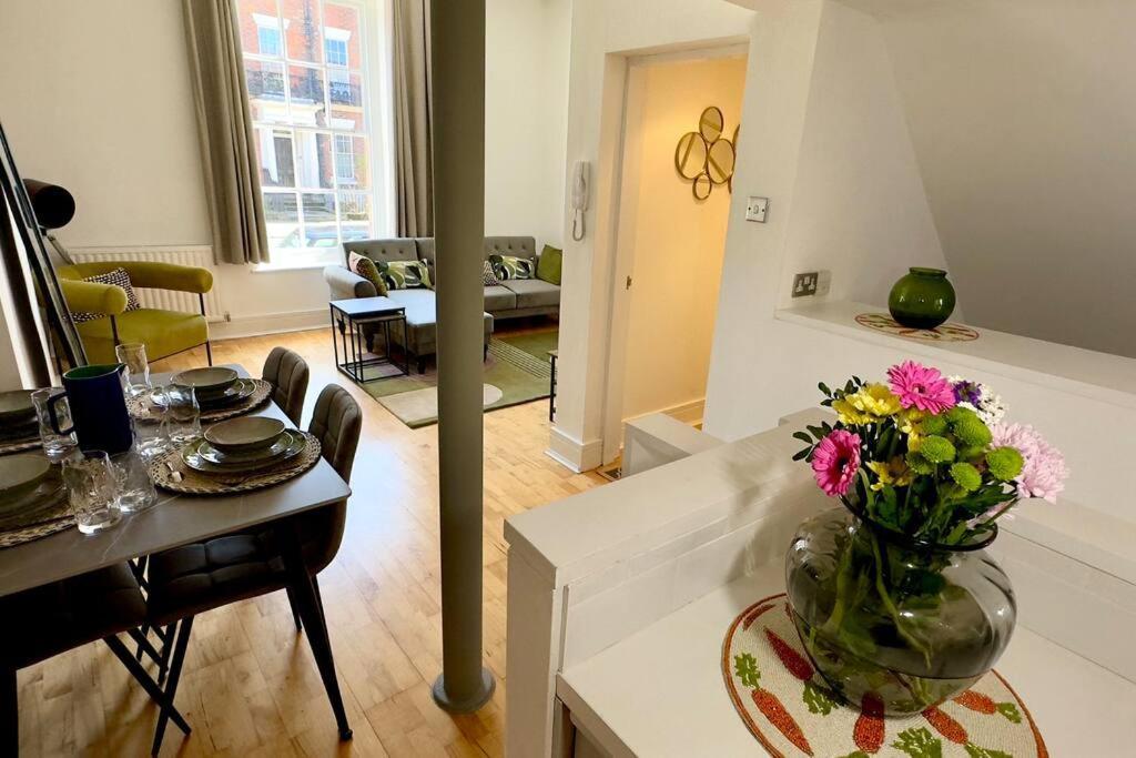 The Quirky Quarter- 2bedrooms * Liverpool