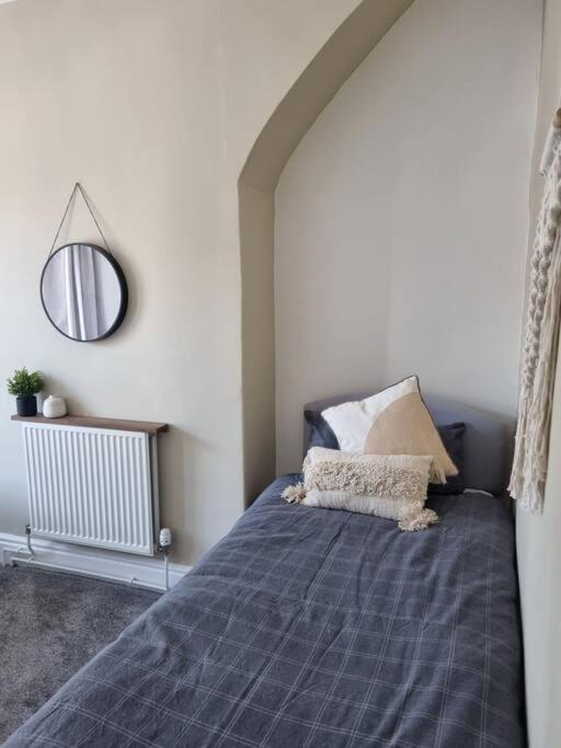 Apartment From - Entire