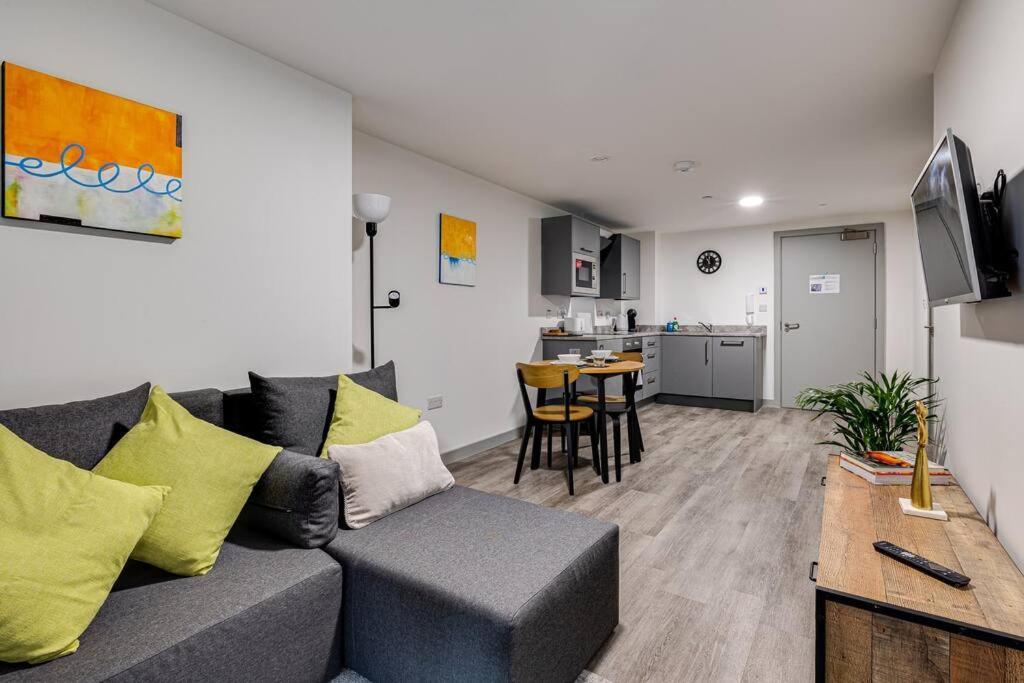 Apartment Modern & Centrally Located *