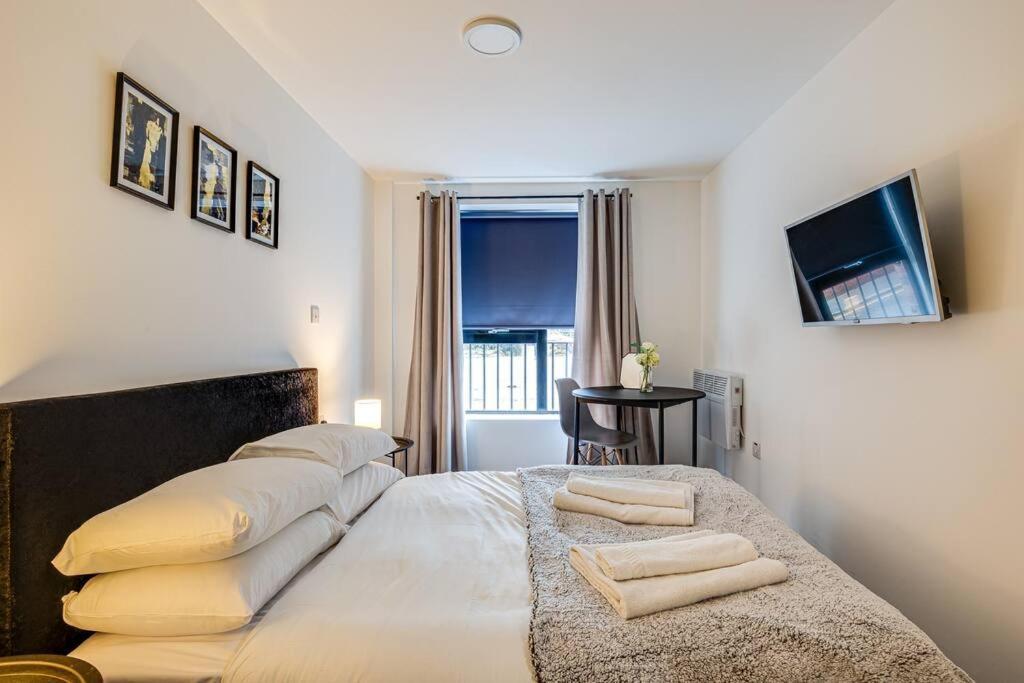 Apartment Modern & Centrally Located *