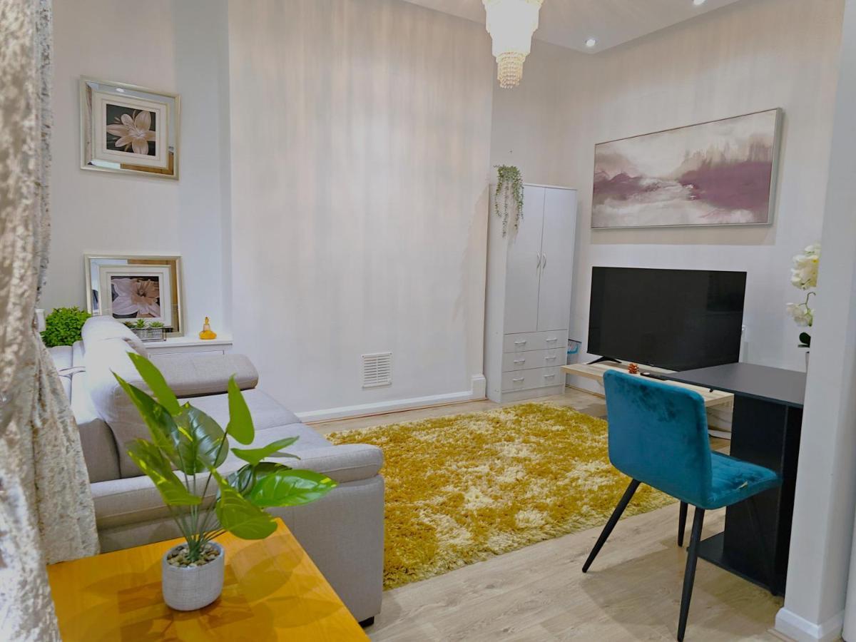 Apartment Sidemersey Livings - Botanical Hidden Gems, Magical Gardens *