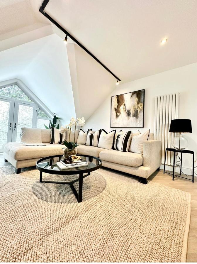 Apartment 2 Bedroomed By Sefton Park And Spire Hospital Liverpool