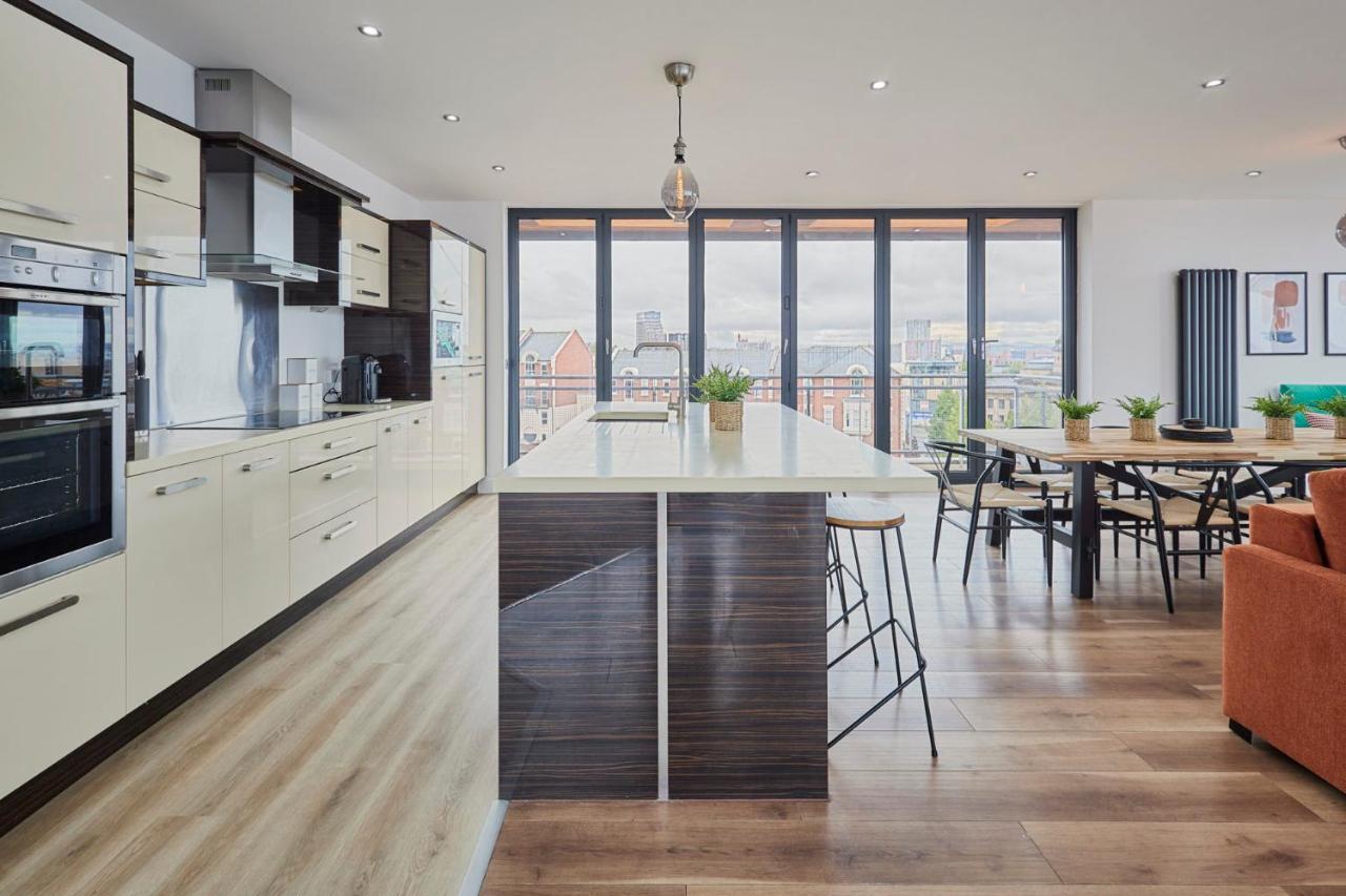 Apartment Host & - The Knight Street Penthouses