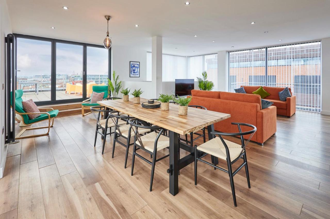 Host & - The Knight Street Penthouses Apartment