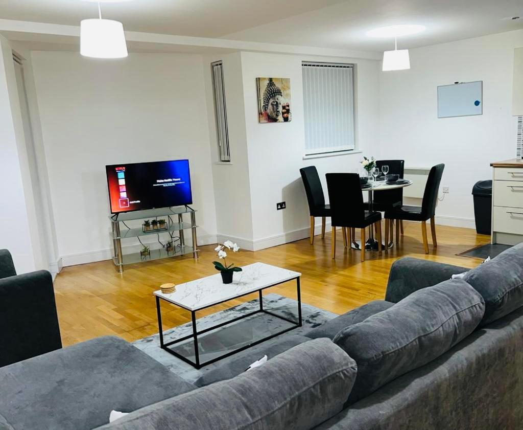 2 Bedroom City Centre Getaway - Duke Street Apartment Liverpool