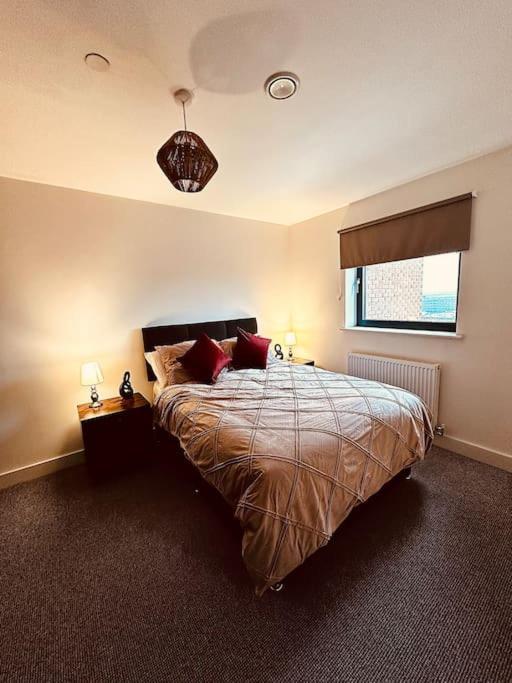 Luxury Central 2-bedroom: Smart Comfort * Liverpool